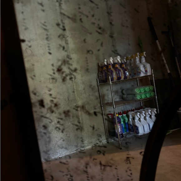 Wall Miiror - Picture 1 of 3